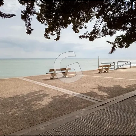 Pavillon 4/5 Pers. Avec Piscine A 1,4 Km De La Belesbat, Vincent Sur Jard - Fr-1-357-327 別荘