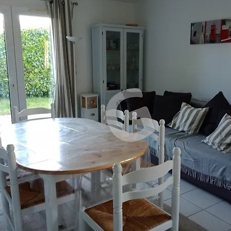 Pavillon 4/5 Pers. Avec Piscine A 1,4 Km De La Belesbat, Vincent Sur Jard - Fr-1-357-327 別荘 サン・ヴァンサン・シュル・ジャール