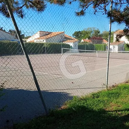 別荘 Pavillon 4/5 Pers. Avec Piscine A 1,4 Km De La Belesbat, Vincent Sur Jard - Fr-1-357-327 *